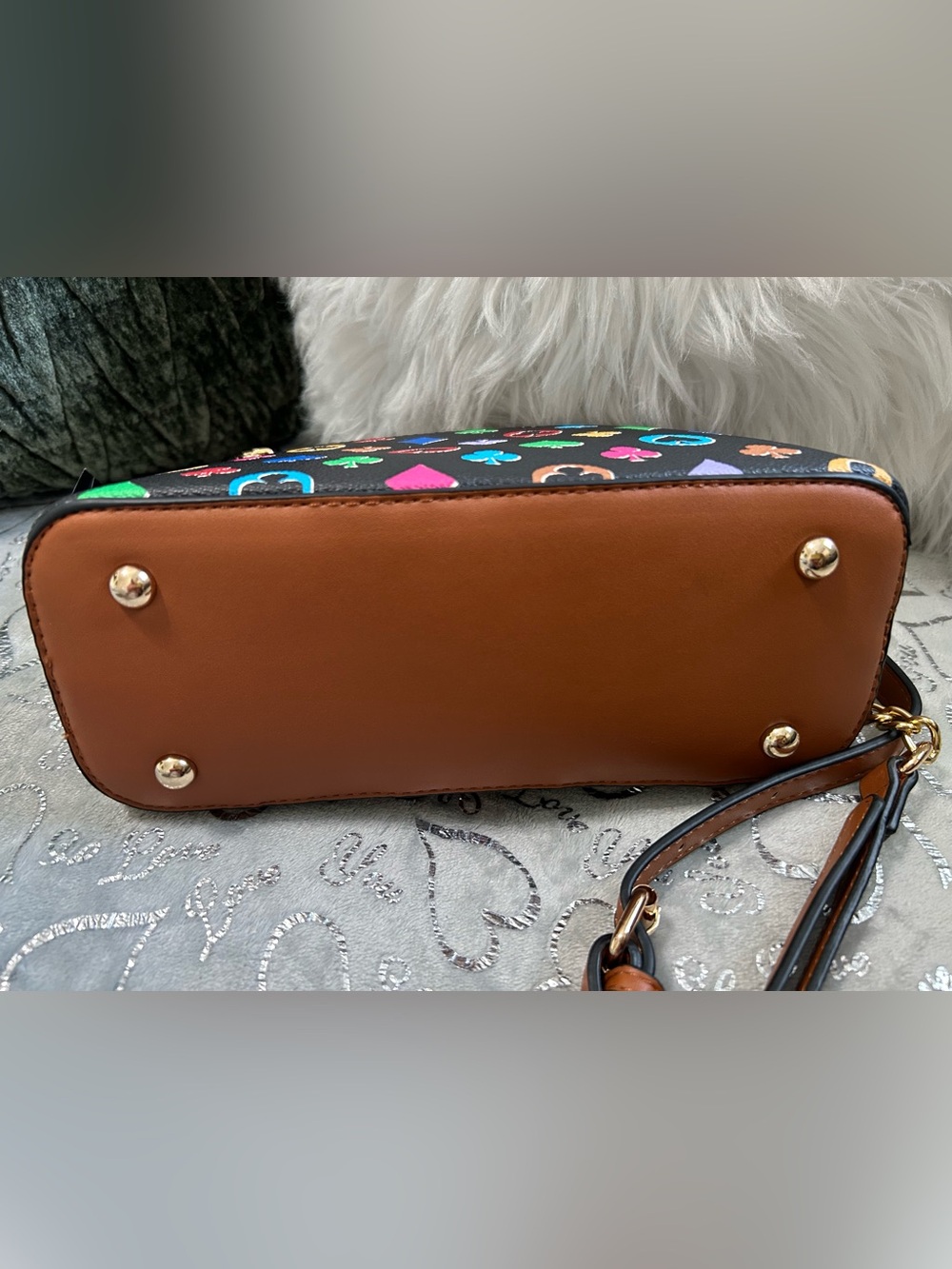 NWT Multicolor Playing Card Suits Deco Bee Accent Crossbody Bag & Wallet Set - Picture 10 of 13